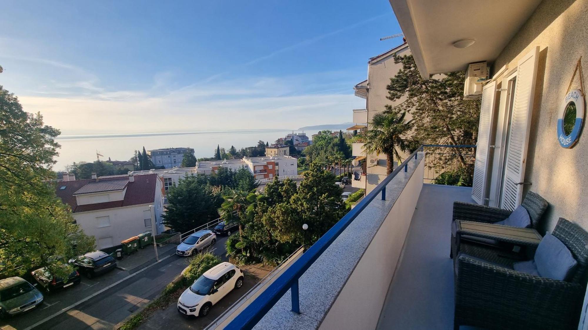 Apartment With Direct Sea View, Free Parking And Close To Beaches And Promenade Lovran Exteriér fotografie